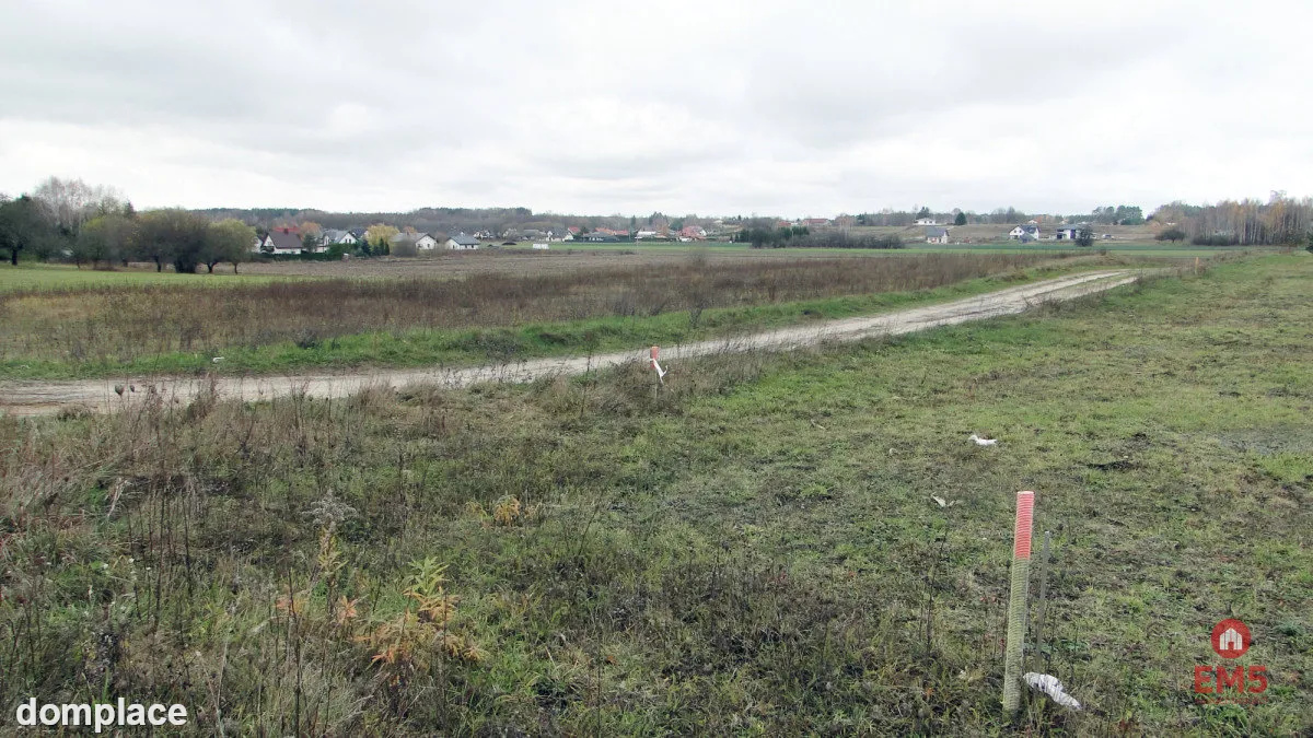 Działka budowlana 1000 m2 — zdjęcie 14