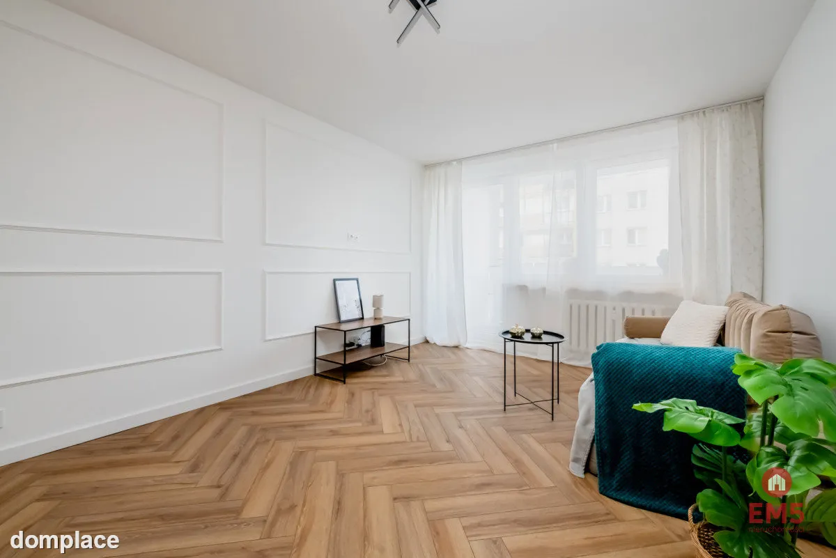 Oddzielne pokoje, kuchnia, balkon — zdjęcie 3