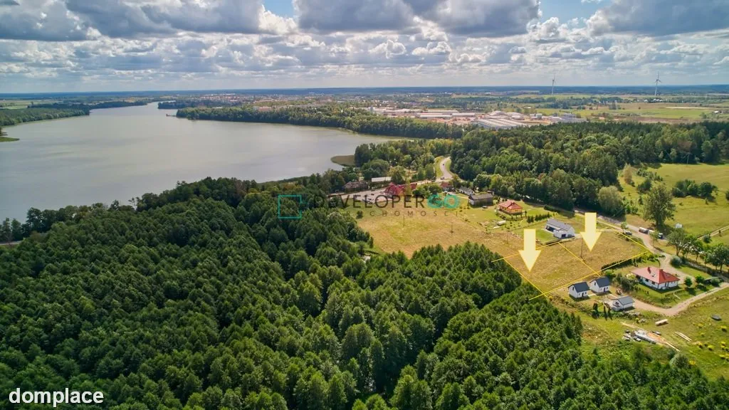 Malownicza działka nad rzeką.