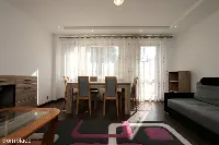 przestrzenne z oddzielną kuchnią, z balkonem — zdjęcie 4