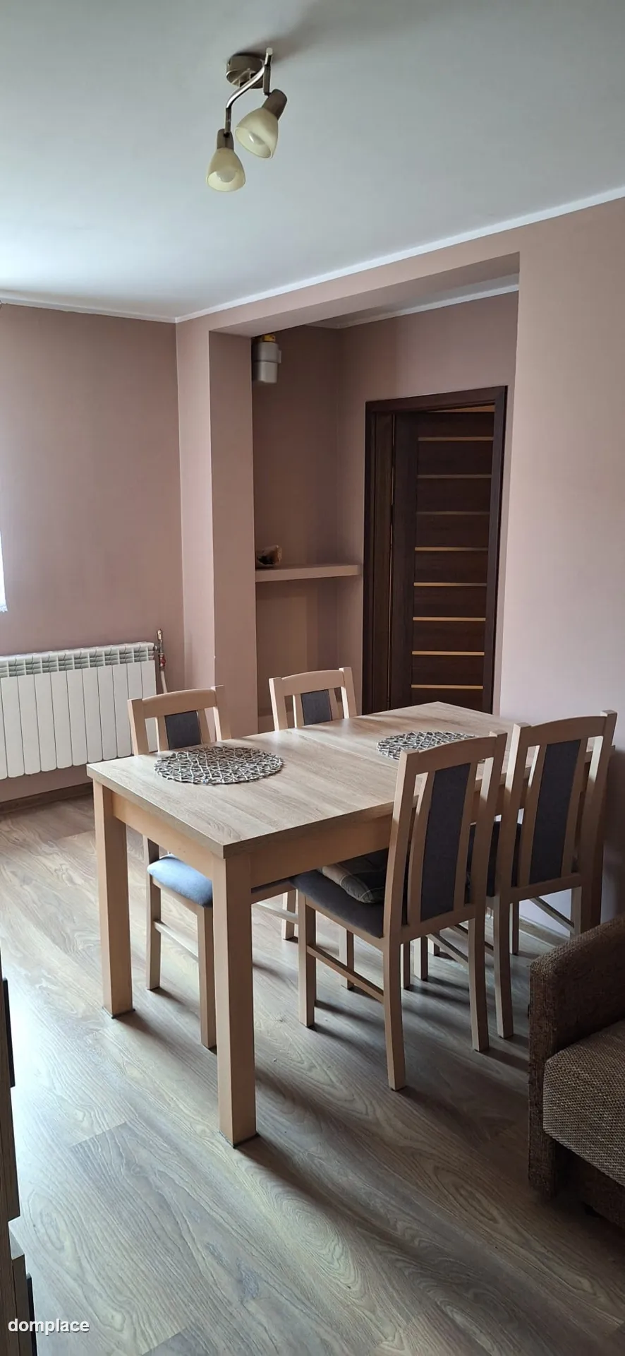 DOM WOLNOSTOJĄCY W CENTRUM LIDZBARKA – OGRÓD, GARAŻ, TARAS — zdjęcie 7