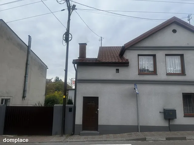 DOM WOLNOSTOJĄCY W CENTRUM LIDZBARKA – OGRÓD, GARAŻ, TARAS — zdjęcie 9