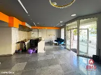 Handlowo-usługowy, ścisłe centrum, parter — zdjęcie 2