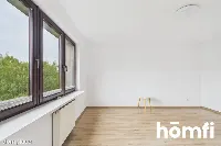 Przestronne-oddzielna kuchnia-balkon-klimatyzacja — zdjęcie 5
