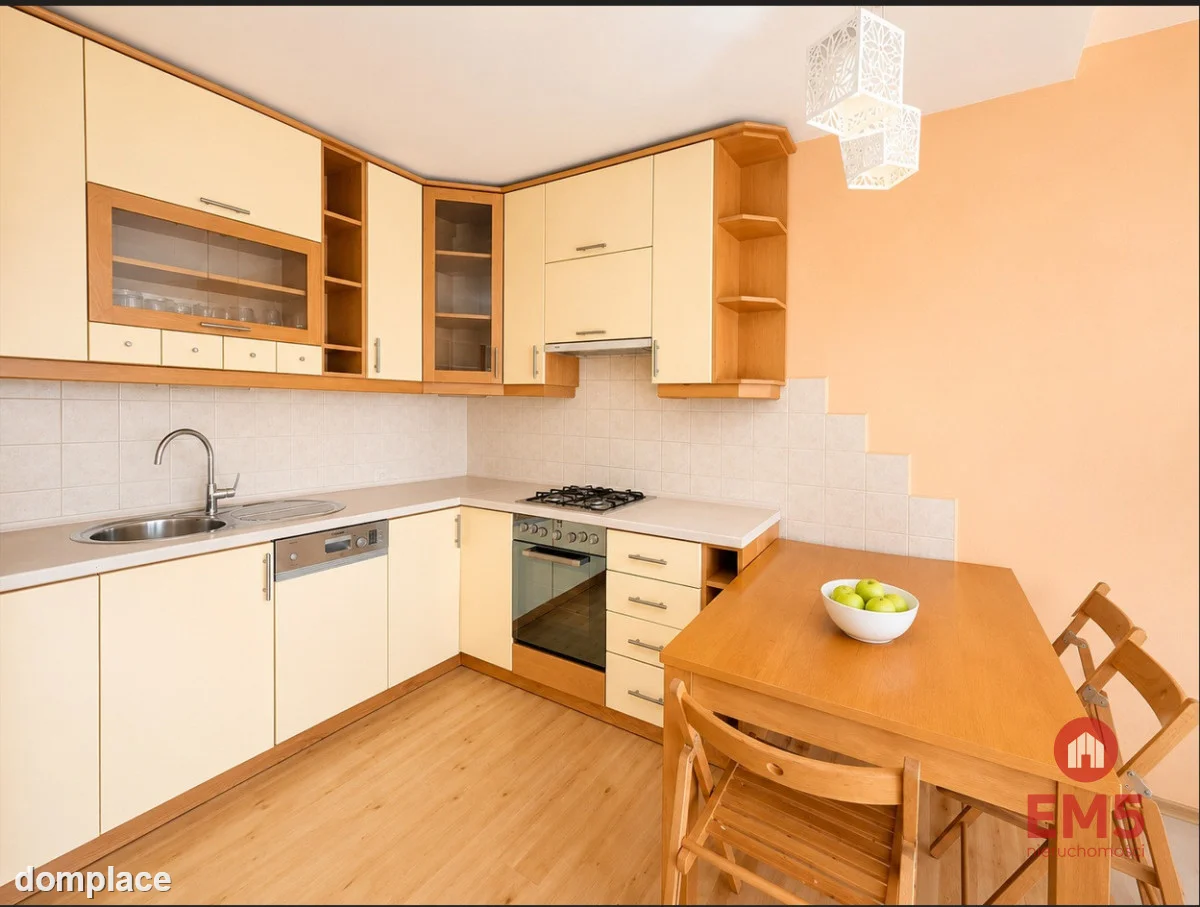 68,5 m² | 3 pokoje | Cegła | 2 balkony — zdjęcie 3