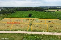 Działki budowlane w dobrej cenie i lokalizacji — zdjęcie 1