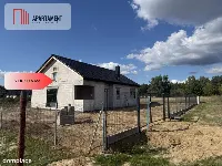 Dom parterowy w stanie surowym zamkniętym. — zdjęcie 2