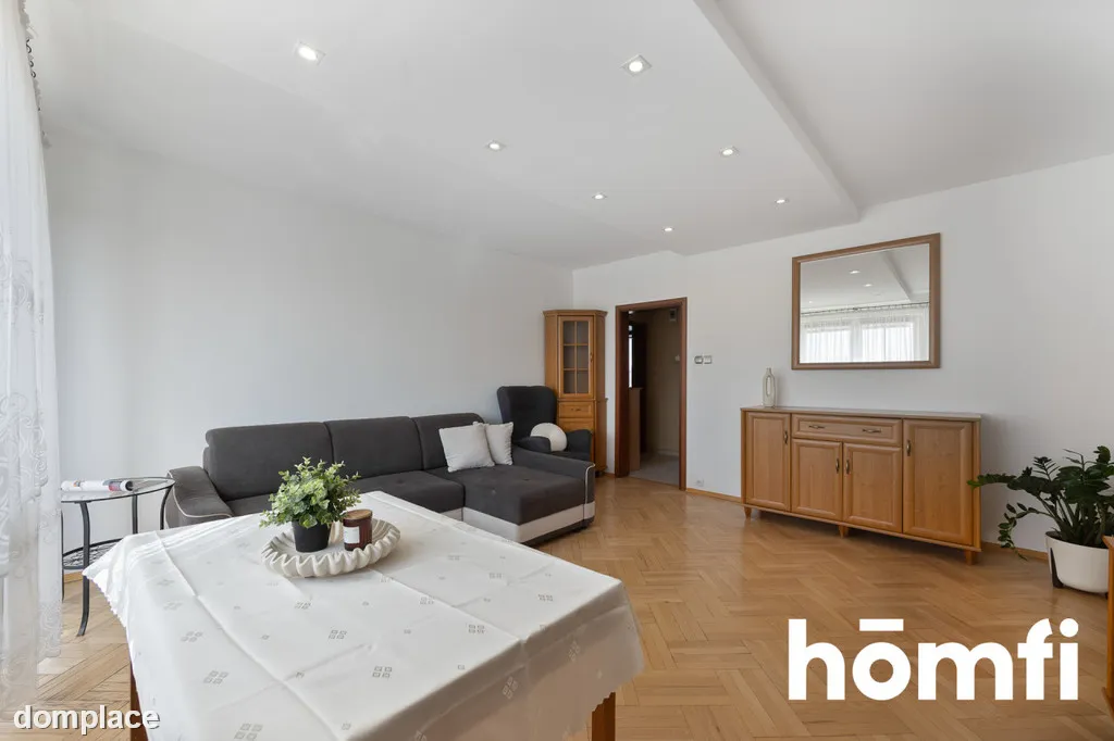 KUSTRONIA | 4 POKOJE | PARKING | BALKON