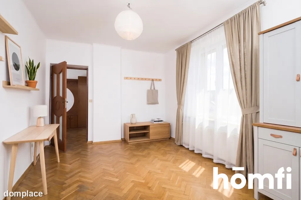 2 POK | UL. TARGOWA | DUŻA PIWNICA | CENTRUM