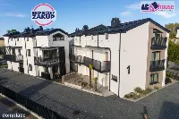 Piękny apartament nad morzem — zdjęcie 15