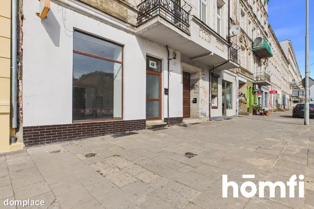 LOKAL 43 m² -WITRYNA, WEJŚCIE Z ULICY TRZEBNICKIEJ
