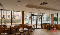 Lokal na restaurację w centrum — zdjęcie 3