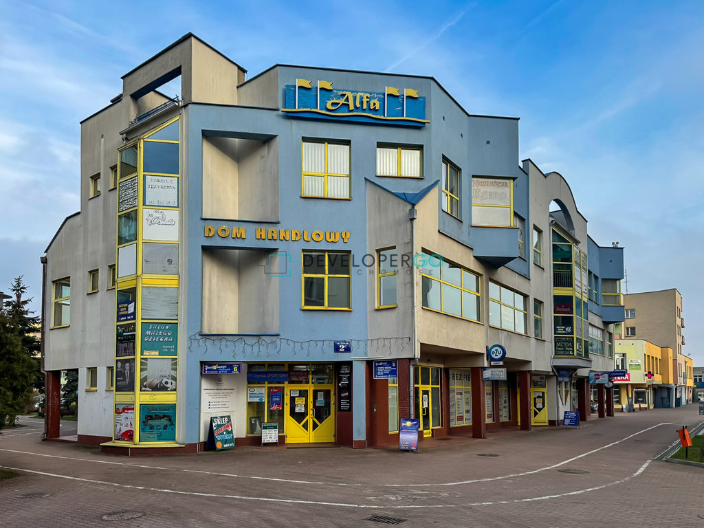 Lokal 34 m² w Domu Handlowym ALFA – niski czynsz !