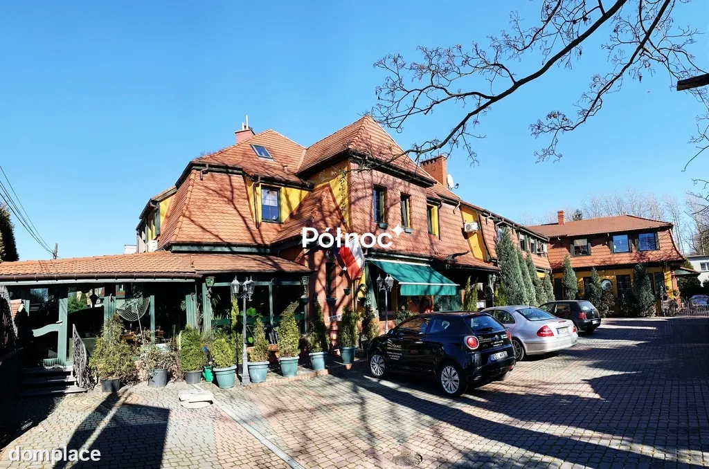 Dom — KATOWICE