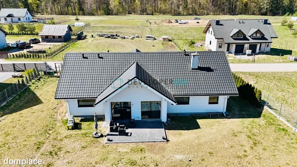 Parterowy dom z nowym tarasem 5km od Ełku