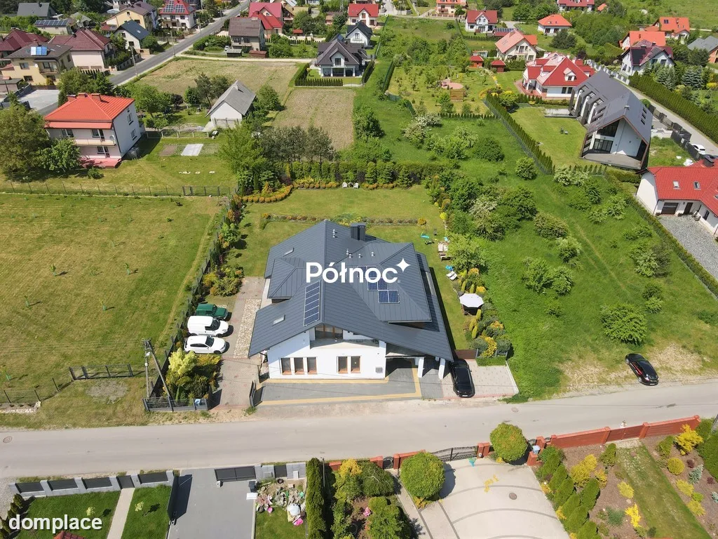 Dochodowy budynek apartamentowo - usługowy Olkusz