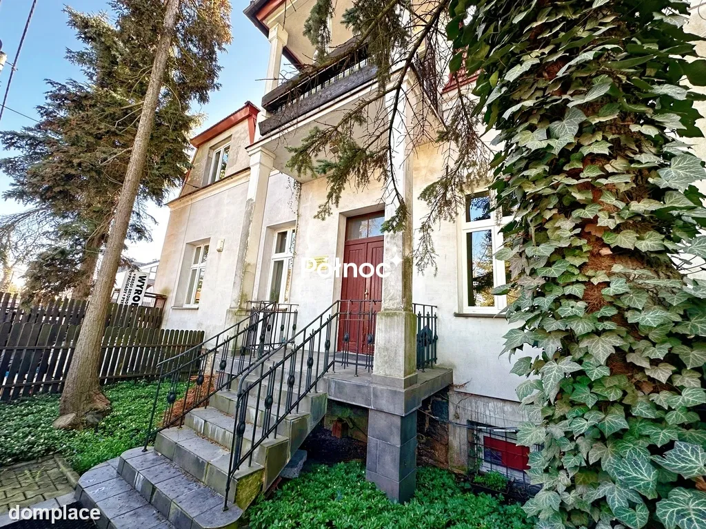 DOM 630m2 z 4 mieszkaniami Wola Justowska