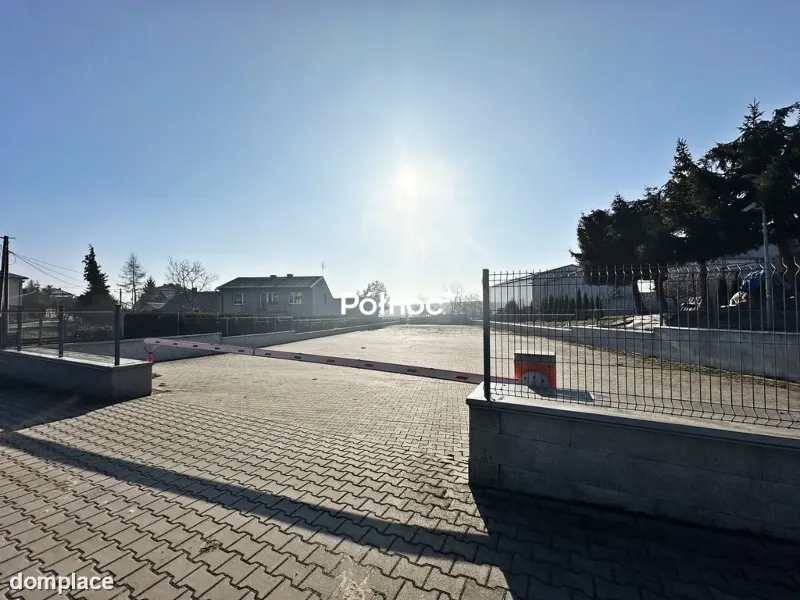 Utwardzony plac przy trasie WLB-KRK NOWA CENA