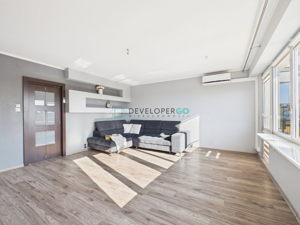 Mieszkanie 49 m², 2 pokoje, os. Jantar