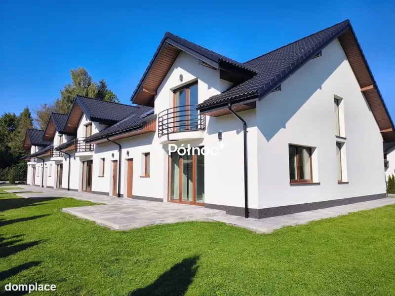 Domy w zabudowie szeregowej w spokojnej okolicy