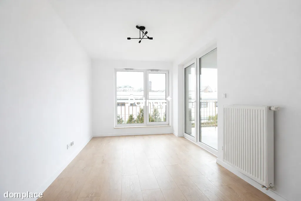 2 pokoje, balkon, komórka lokatorska, Śródmieście