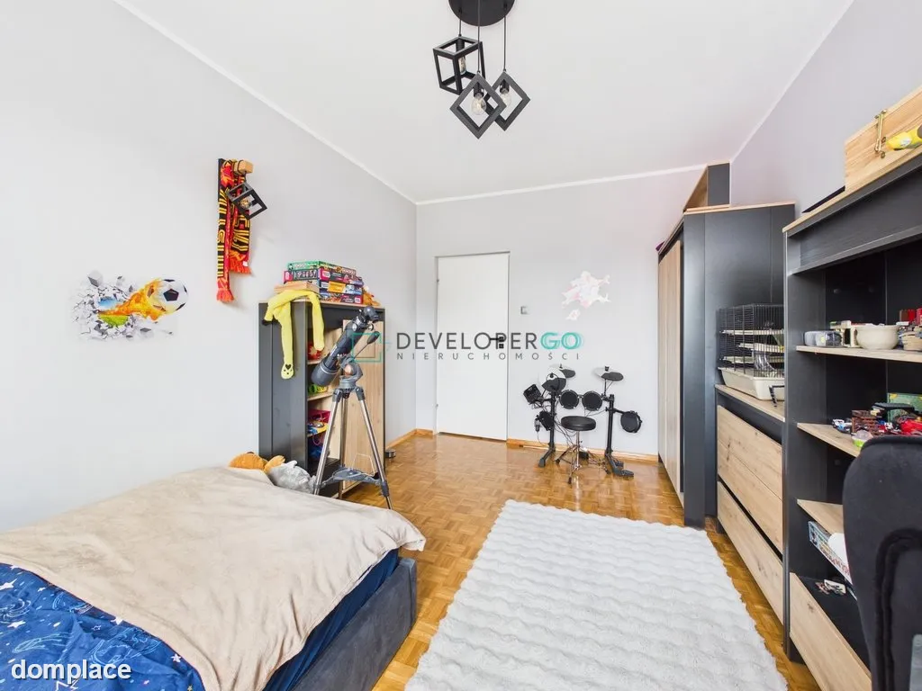 Przestronny dom 358 m² z garażem — zdjęcie 9