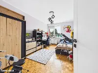 Przestronny dom 358 m² z garażem — zdjęcie 10
