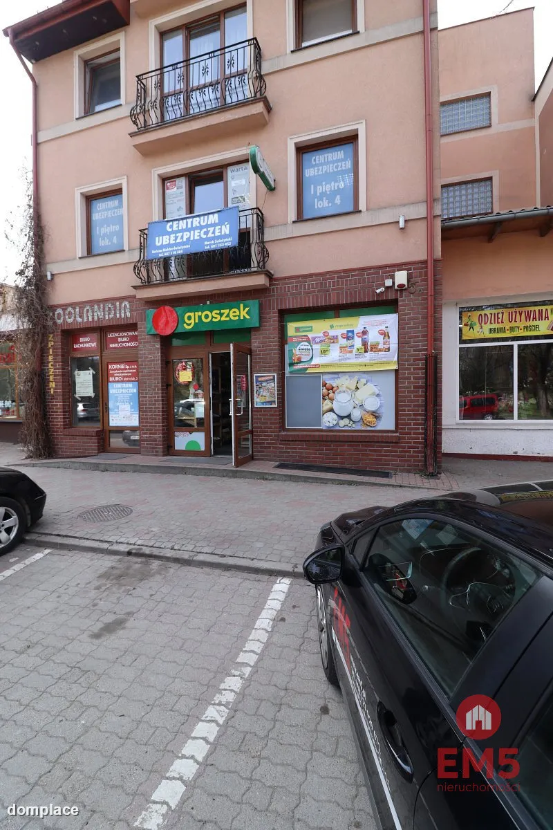 Kamienica mieszkalno - usługowa w centrum Olecka — zdjęcie 2