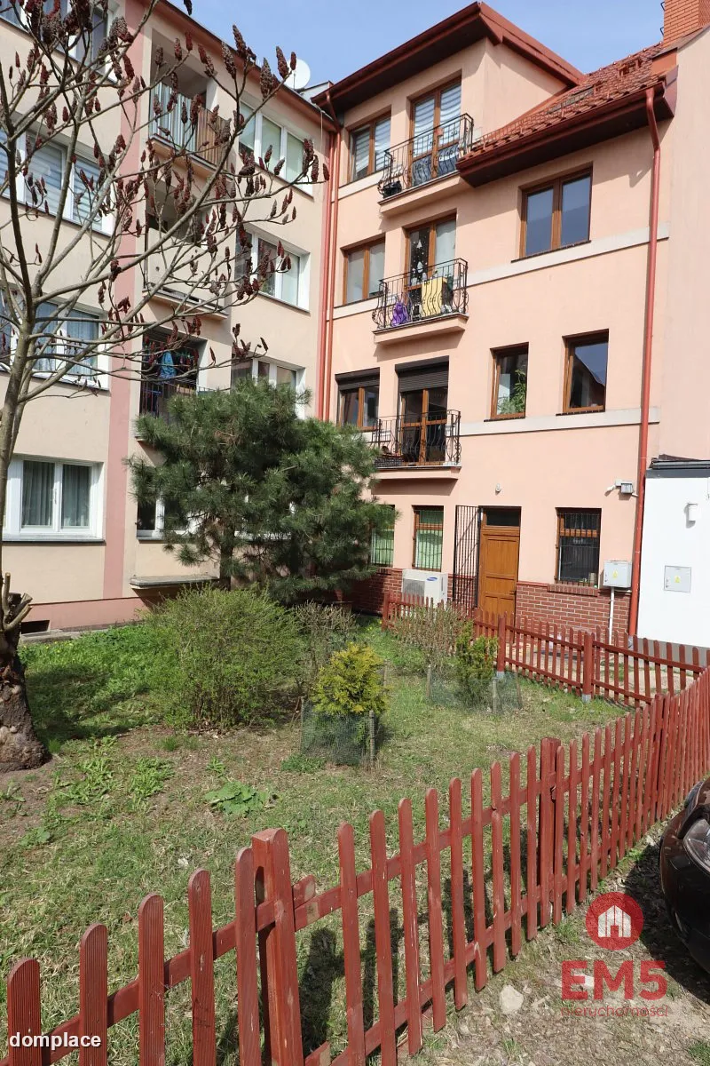 Kamienica mieszkalno - usługowa w centrum Olecka — zdjęcie 4