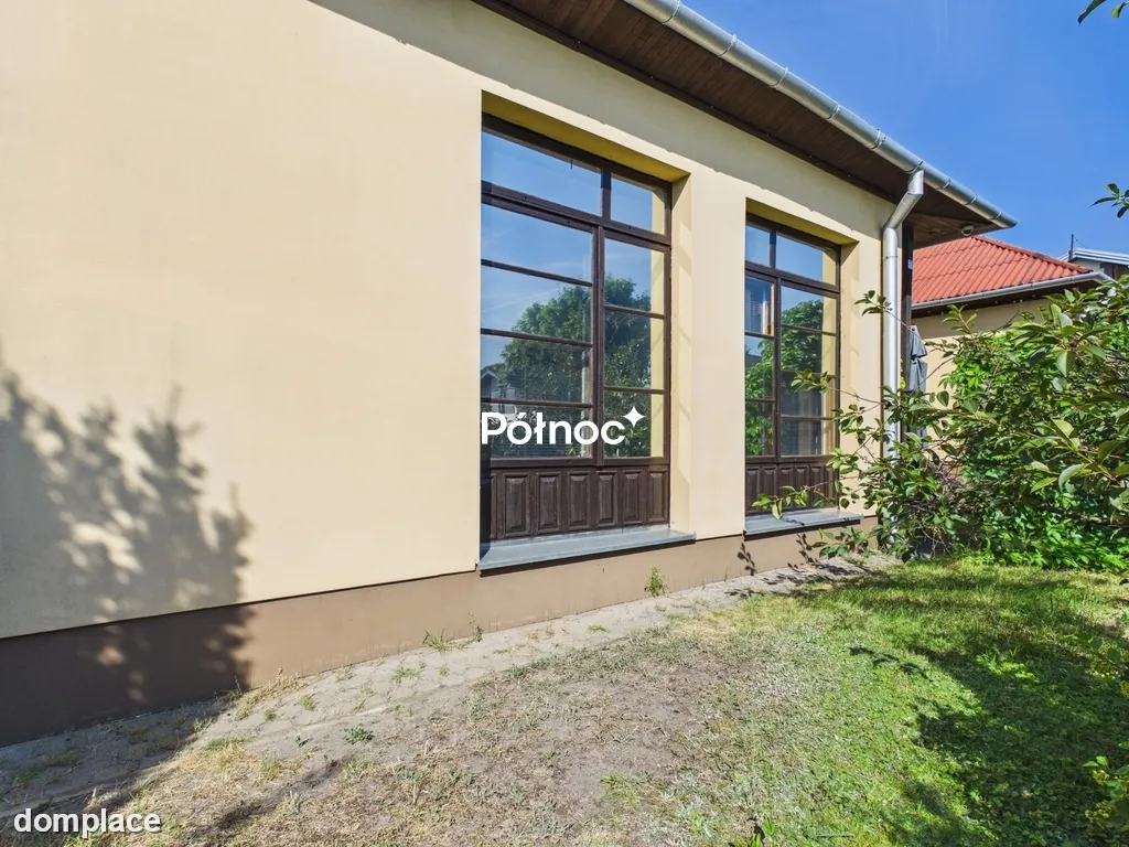 DOM Z DWOMA MIESZKANIAMI | MICHELIN