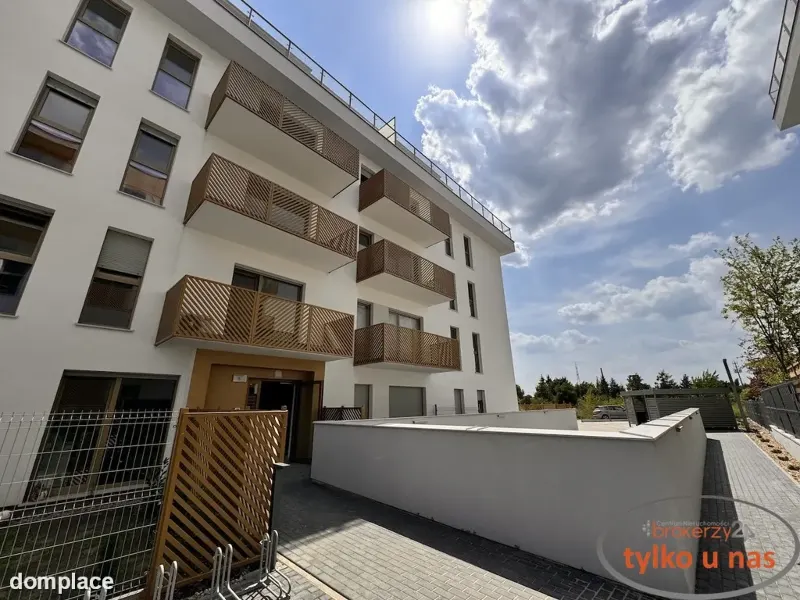 APARTAMENT GÓRCZYN >MIEDZIANA 5 /PARKING/KL