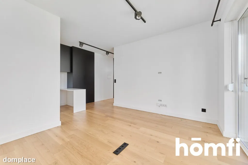 2 pokoje + open space / ogródek / m. postojowe