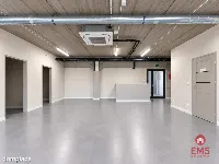 Lokal użytkowy 100 m2 — zdjęcie 2