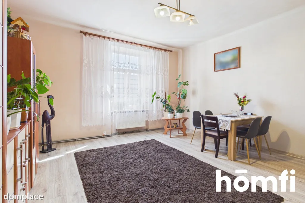 Duże mieszkanie w kamienicy na Plantach w Radomiu