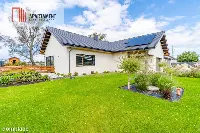Dom wolnostojący, parterowy - 4 sypialnie — zdjęcie 1