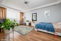 Trzy pokoje, dwie łazienki z balkonem, Centrum — zdjęcie 1