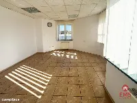 Pomieszczenia biurowe w Fastach — zdjęcie 2