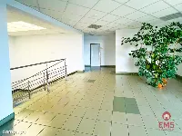 Pomieszczenia biurowe w Fastach — zdjęcie 7