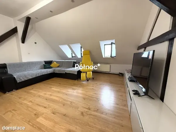 Mieszkanie 4 pokoje - Dobra Lokalizacja — zdjęcie 2