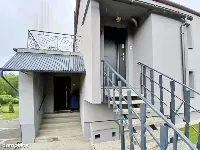DOM - 2 mieszkania w jednym domu, Ogród, Garaże — zdjęcie 6