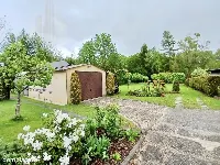 DOM - 2 mieszkania w jednym domu, Ogród, Garaże — zdjęcie 3
