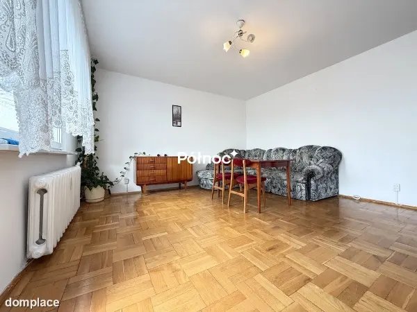 3 pokojowe mieszkanie z balkonem w Bolesławcu — zdjęcie 2