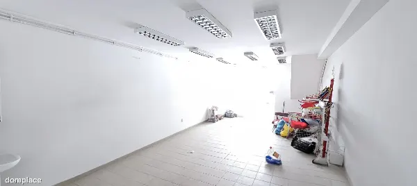 WYNAJMĘ LOKAL USŁUGOWY W CENTRUM DARŁOWA — zdjęcie 3