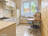 Przestronna kawalerka na 1 piętrze z balkonem- osiedle Dyrekcja — zdjęcie 4