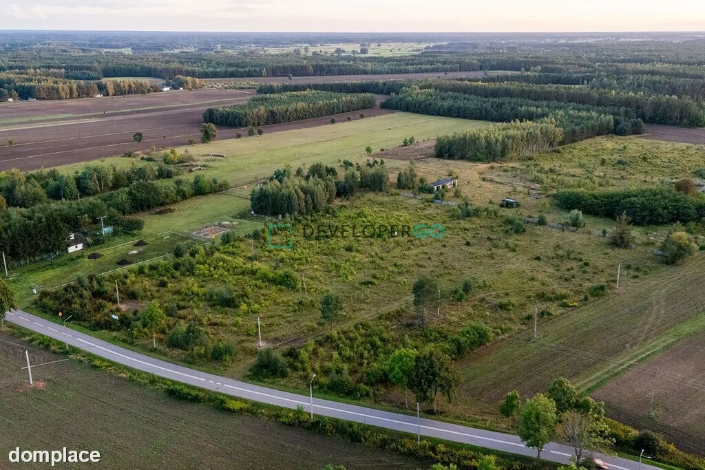 Działka budowlana 1072 m² | Różan