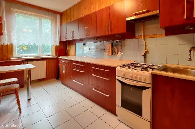 Sprzedam tanie w utrzymaniu mieszkanie w Krakowie.