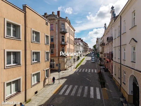 KAMIENICA W CENTRUM ŁOMŻY – 3 MIESZKANIA I 3 LOKALE USŁUGOWE — zdjęcie 4