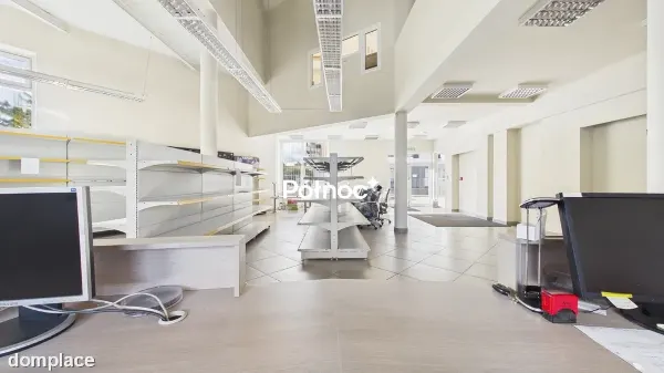 Lokal klimatyzowany handlowo-usługowy 122m2, PARTER, PARKING — zdjęcie 4