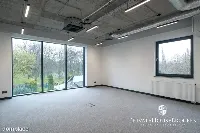 Lokal biurowy w kameralnym biurowcu 66 mkw — zdjęcie 1