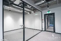 Lokal biurowy w kameralnym biurowcu 66 mkw — zdjęcie 3